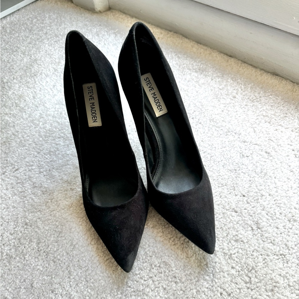 Steve Madden Women's Classie Pointed Toe Stiletto Pumps